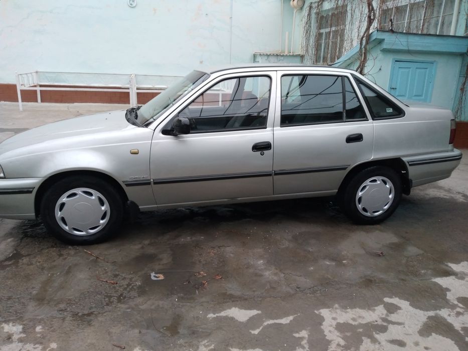 Nax yo vekup sotiladi yili2006 mayor qilingan 4ta yumwoq balon akumlat