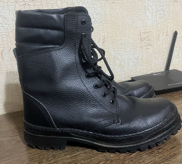 Берцы летние 43 р в отличном состояний