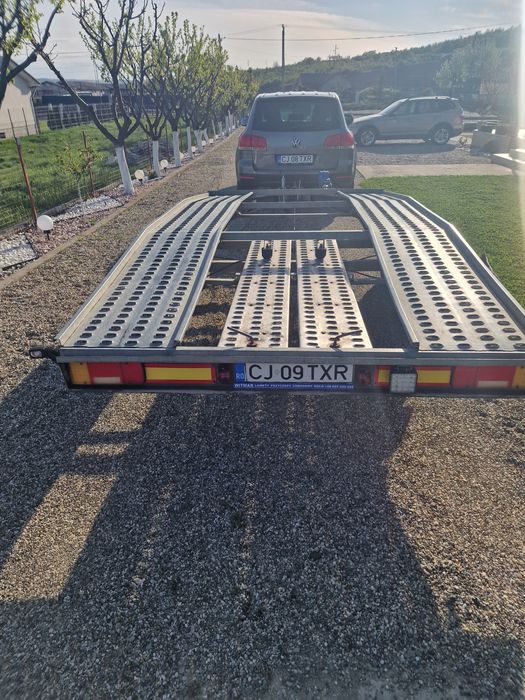 Vănd platforma auto