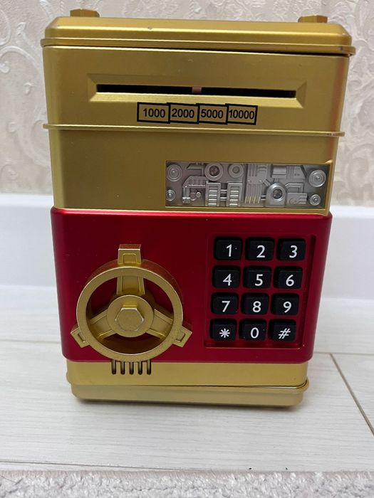 Игрушка сейф с кодом