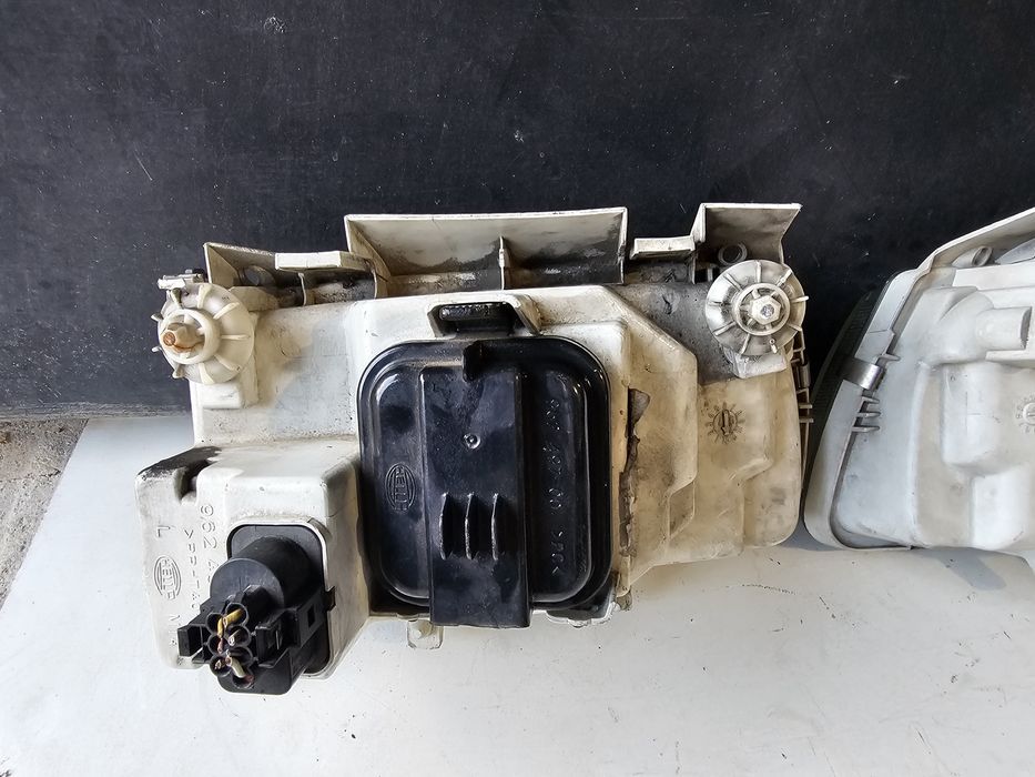 far stanga dreapta hella volkswagen polo 6n / caddy mk2