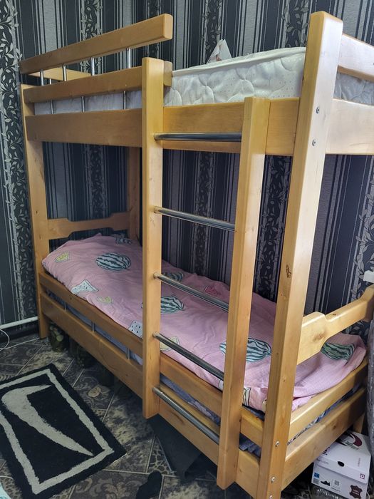 Кровать двухярусная