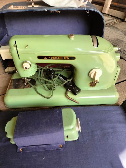 Швейная машина б/у