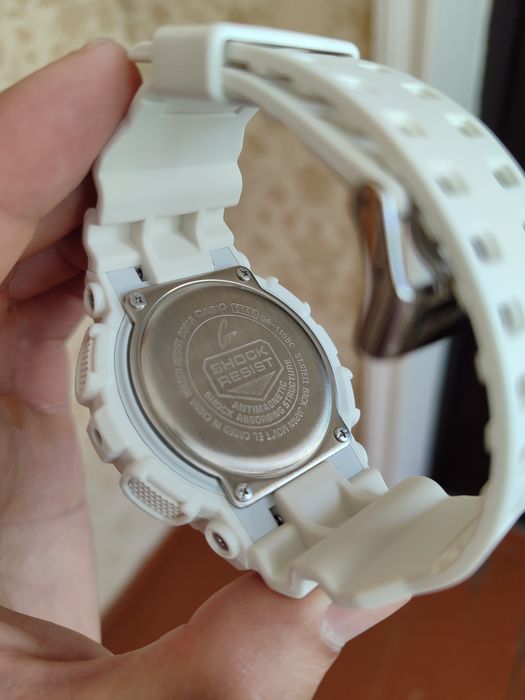 Casio G-SHOCK  GA-110BC