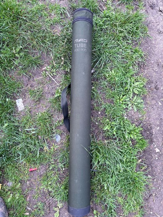 Vând două rod pod-uri pescuit mai multe detalii în privat