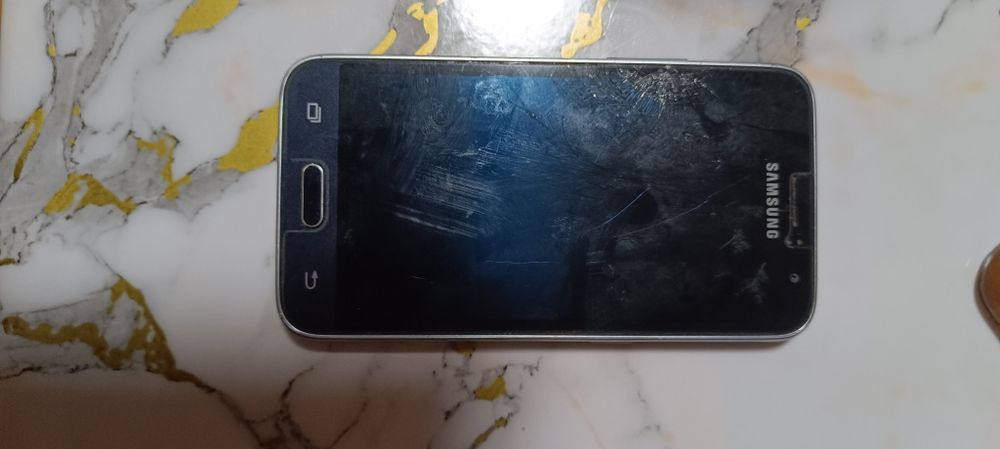 Продам телефоны и пс на запчасти