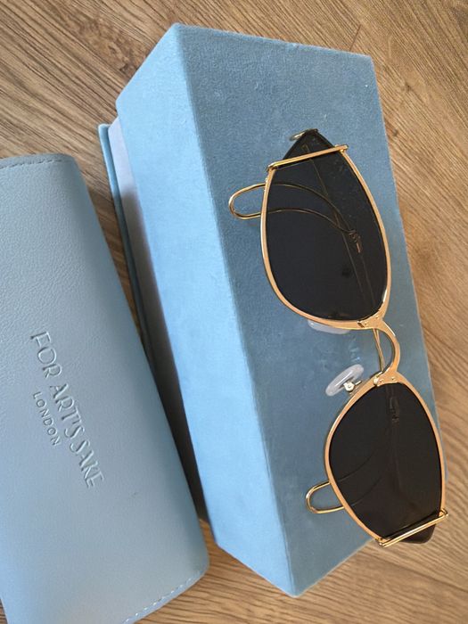 Ochelari de soare facuti manual