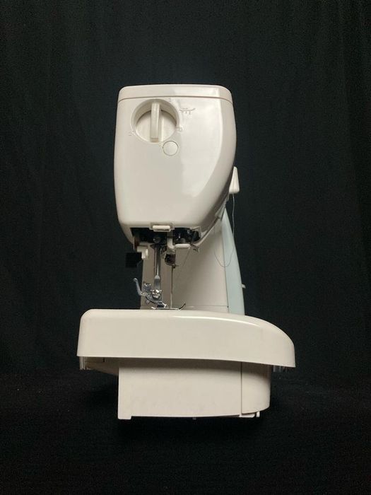 Швейная машина Janome Russian Style 2019