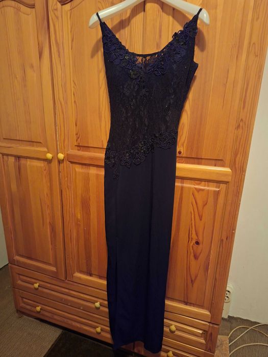 Официална рокля за повод