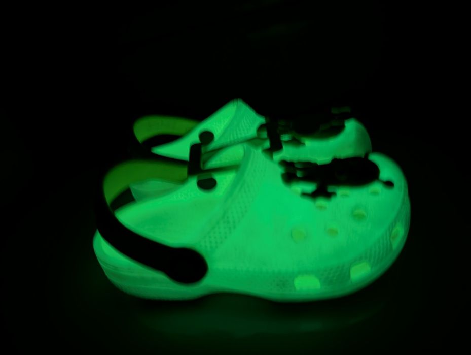 Сабо Crocs светещи в тъмното с10
