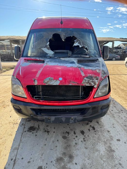 Far, Stop, Capota, Usa, Bara, Aripa Mercedes Sprinter w906 2.2 si 3.0