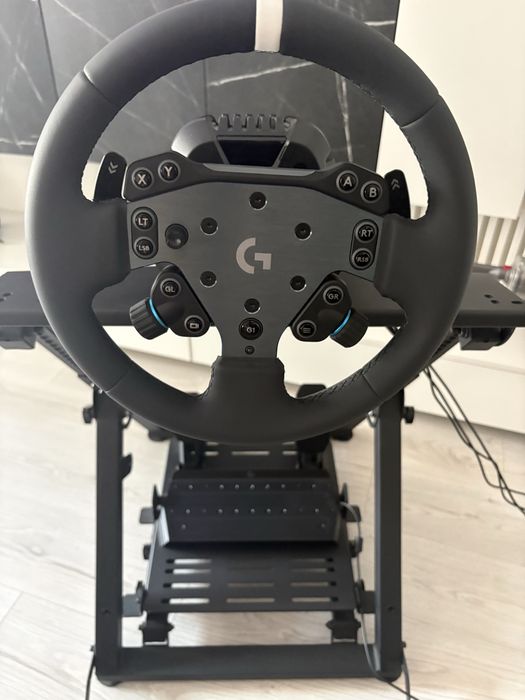Logitech RS50 + Next level racing wheel stand 2.0