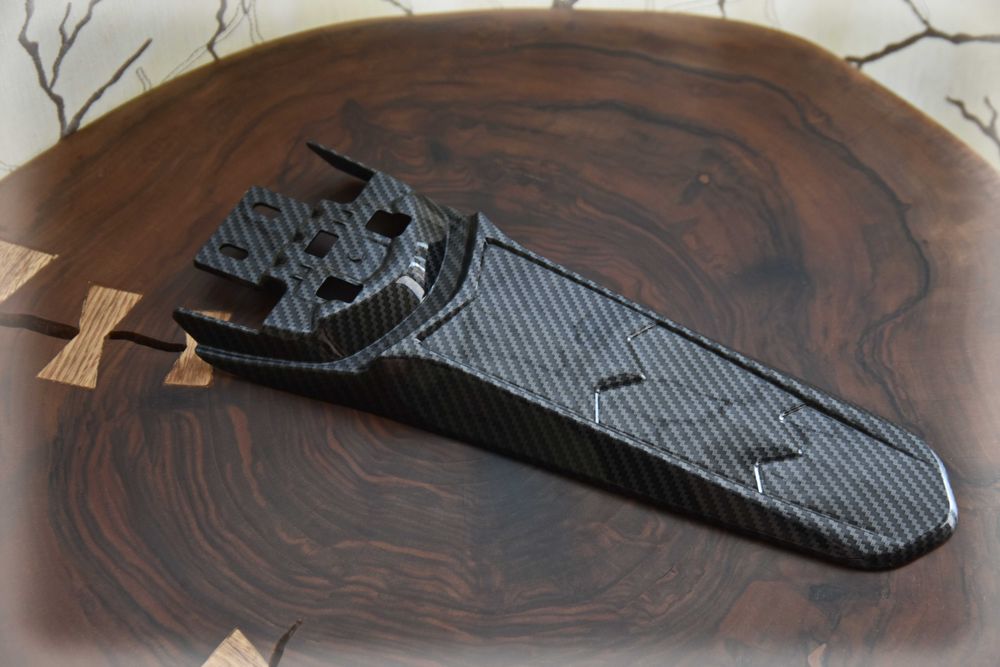 Продавам части за SurRon и фенски артикули