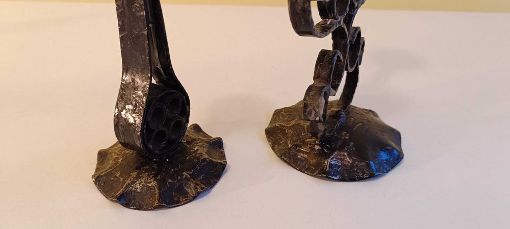 Метални свещници - 2 бр