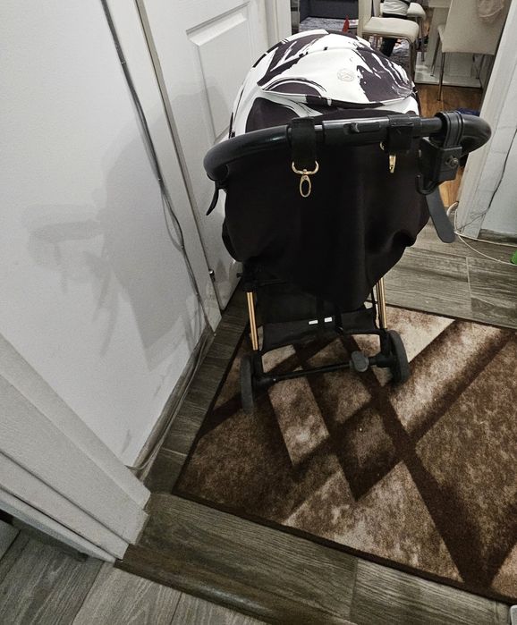 Детска количка - Chipolino MOVE ON - Лятна количка 6кг.