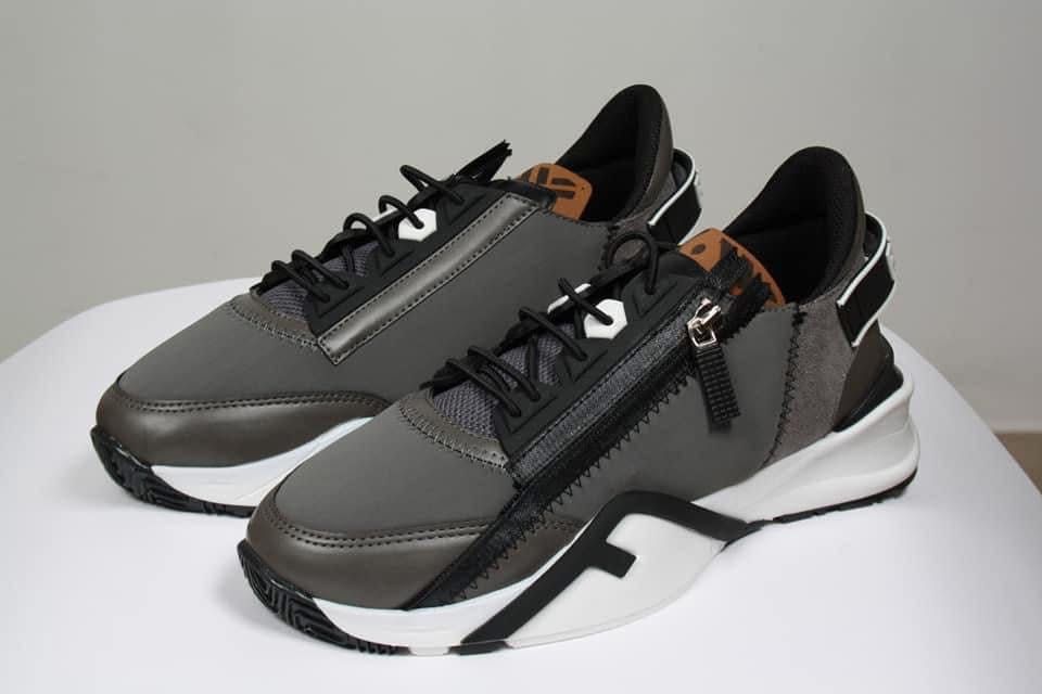 Стилни дамски обувки