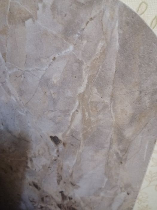 Обеденный стол новый