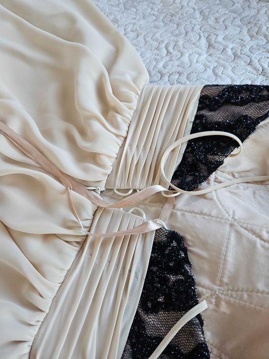 Дамска официална рокля