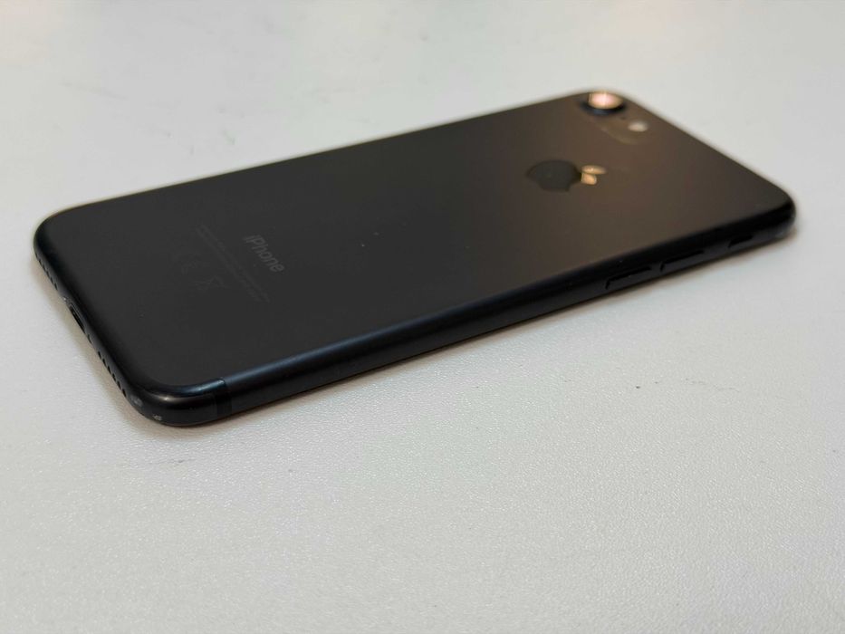 iPhone 7, Black, 32Gb, Liber de retea | Cod - G850