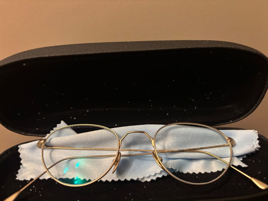 Чисто нови диоптрични рамки