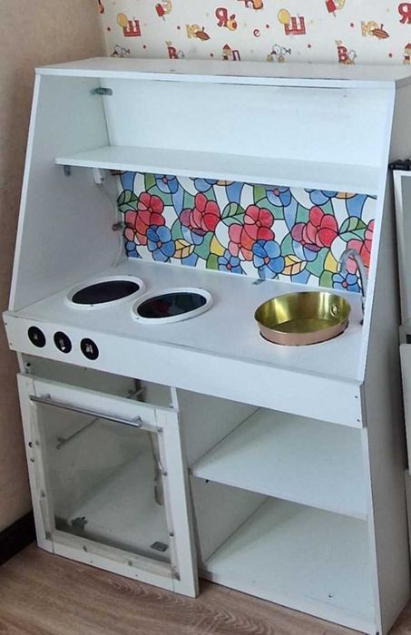 Детская деревянная кухня