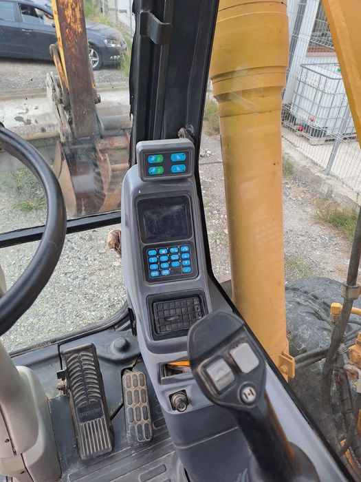 Vind sau inchiriez excavator komatsu pw 140