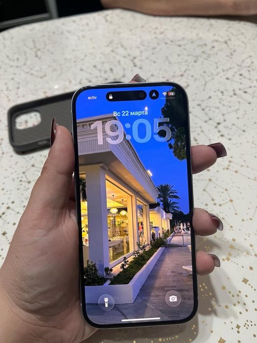 Продам айфон 15 128 гб