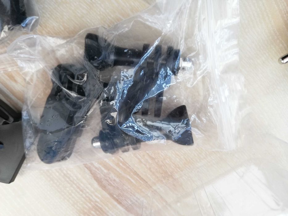 Екшън камера / action camera сет от части и крепежни елементи