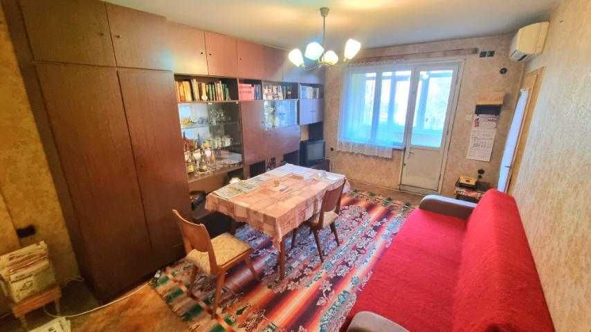Продава се Тристаен апартамент в Русе, Център - 77 кв.м за 1194 €/кв.м - Снимка #9