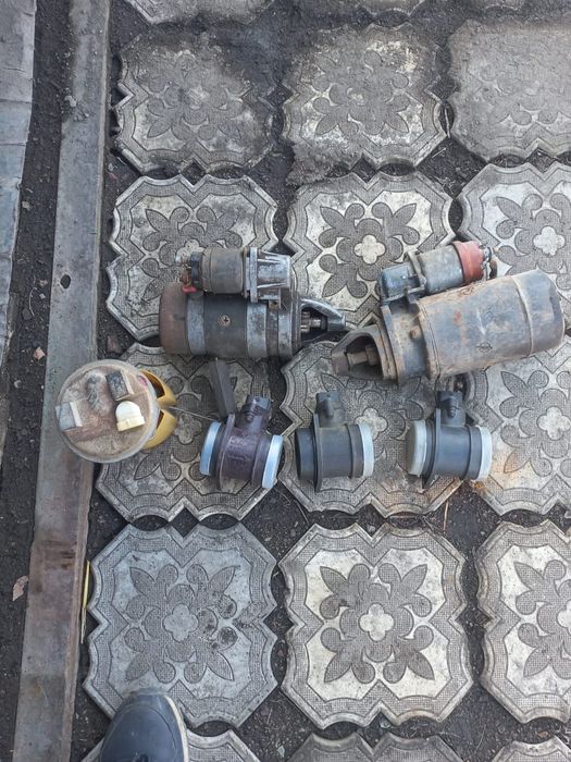 Продам автомобильные запчасти