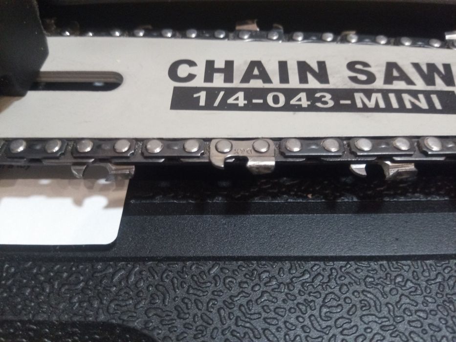 Електрически трион мини