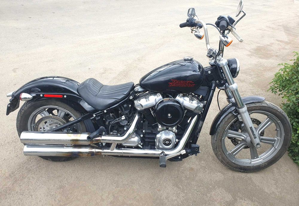 Harley Davidson FXST Softail standard, Motor 1745 cc, 87 cp, an 2023