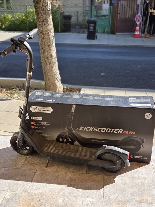 Vand trotineta electrica NINEBOT E2 PRO