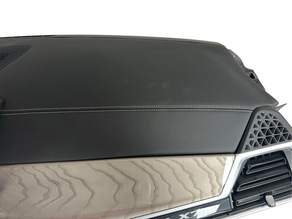 Bmw G05/G06/G07 LCI Кожено табло