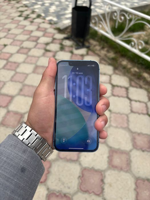 Iphone 13 mini.
