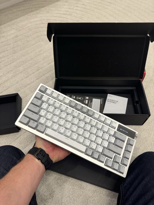 Игровая клавиатура Asus ROG Azoth Wireless