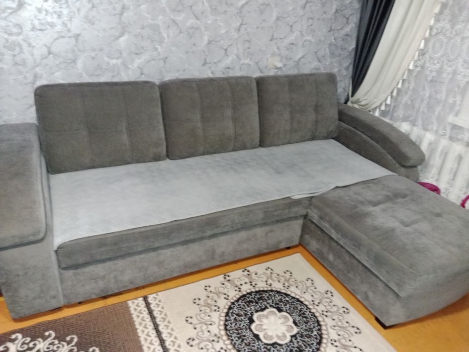Продам диван. 19мкр