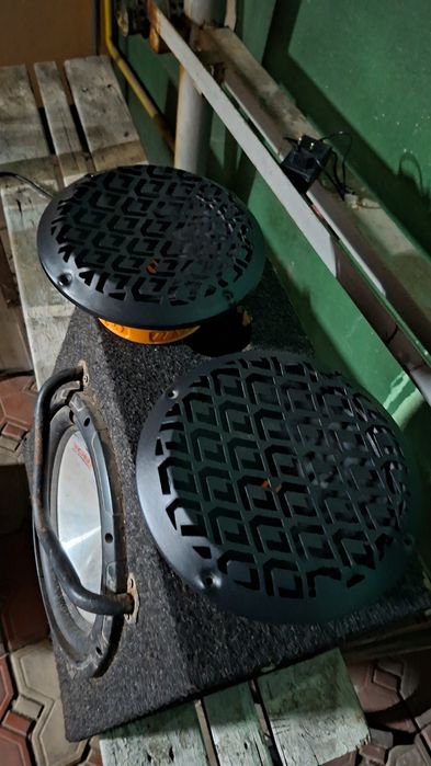 Продам автозвук в машину