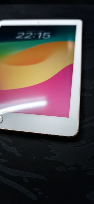 Apple iPad 6 (2018) 32GB Wi-Fi Gold – 349 Lei Bucuresti Sectorul 4