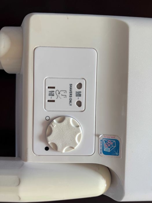 Влагоустойчив сешоар за баня