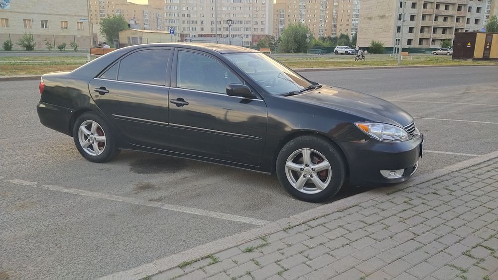 Продам камри  35