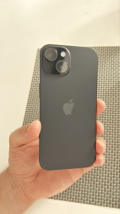 IPhone 15, 128гб