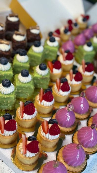 Торт Заказ пирожные, Ковурдок, ассорти на заказ