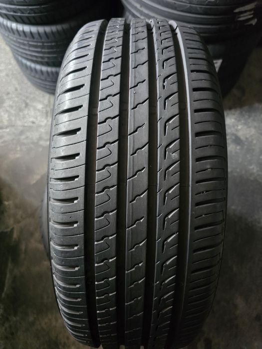 Barum 205/55 R17 95V vară