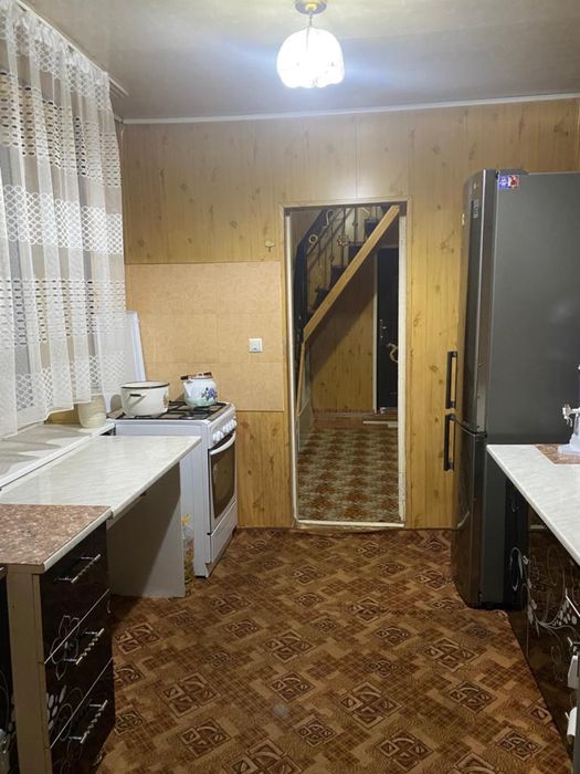 Продам  готовый  дом  в  поселке Жандосова