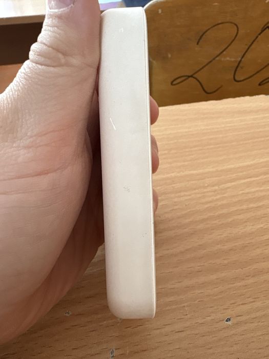 Повербанк Apple станция