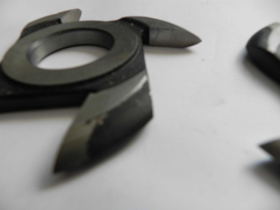 Freza profilata pentru scospungi rasina 6.8.10.12 mm