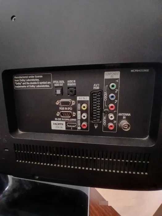 Продаётся телевизор LG 32 (модель 32LK330)