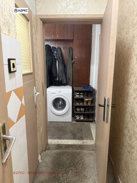 Продава се Тристаен апартамент в Плевен, Идеален център - 96 кв.м за 957 €/кв.м - Снимка #5