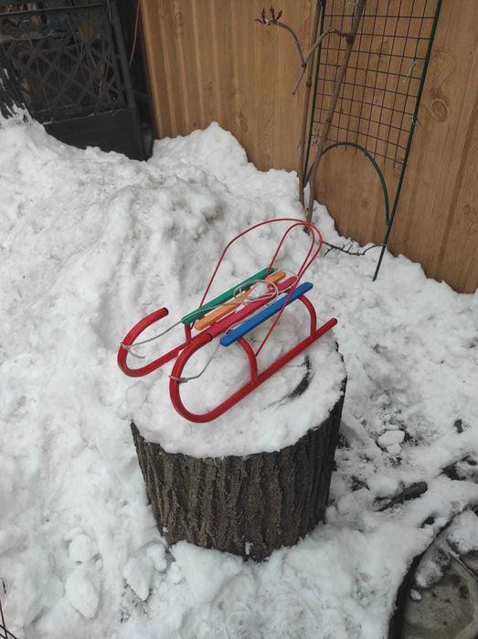 Игрушечные санки